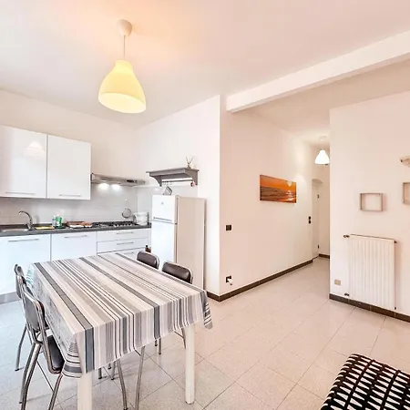 Apartament Aly's House